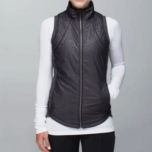 Lululemon Rebel Runner Vest Petal Camo Embossed Black Sz2